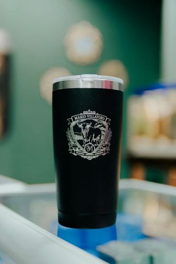 Vaso con escudo familiar